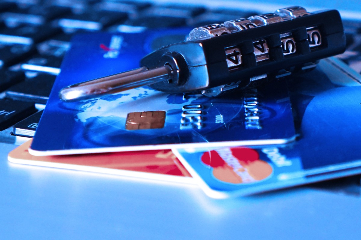 Sneiors & Fraud Webinar - Presented by Over 55 and Neighbourhood Watch London